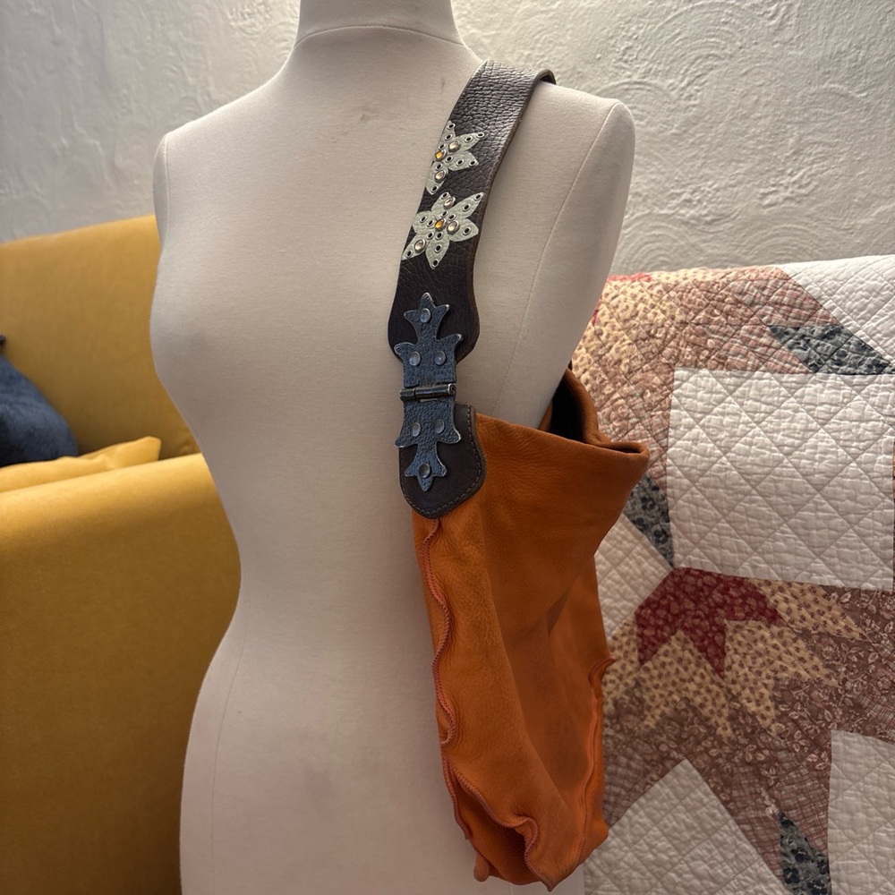 Tylie Malibu Orange and Brown Shoulder Bag